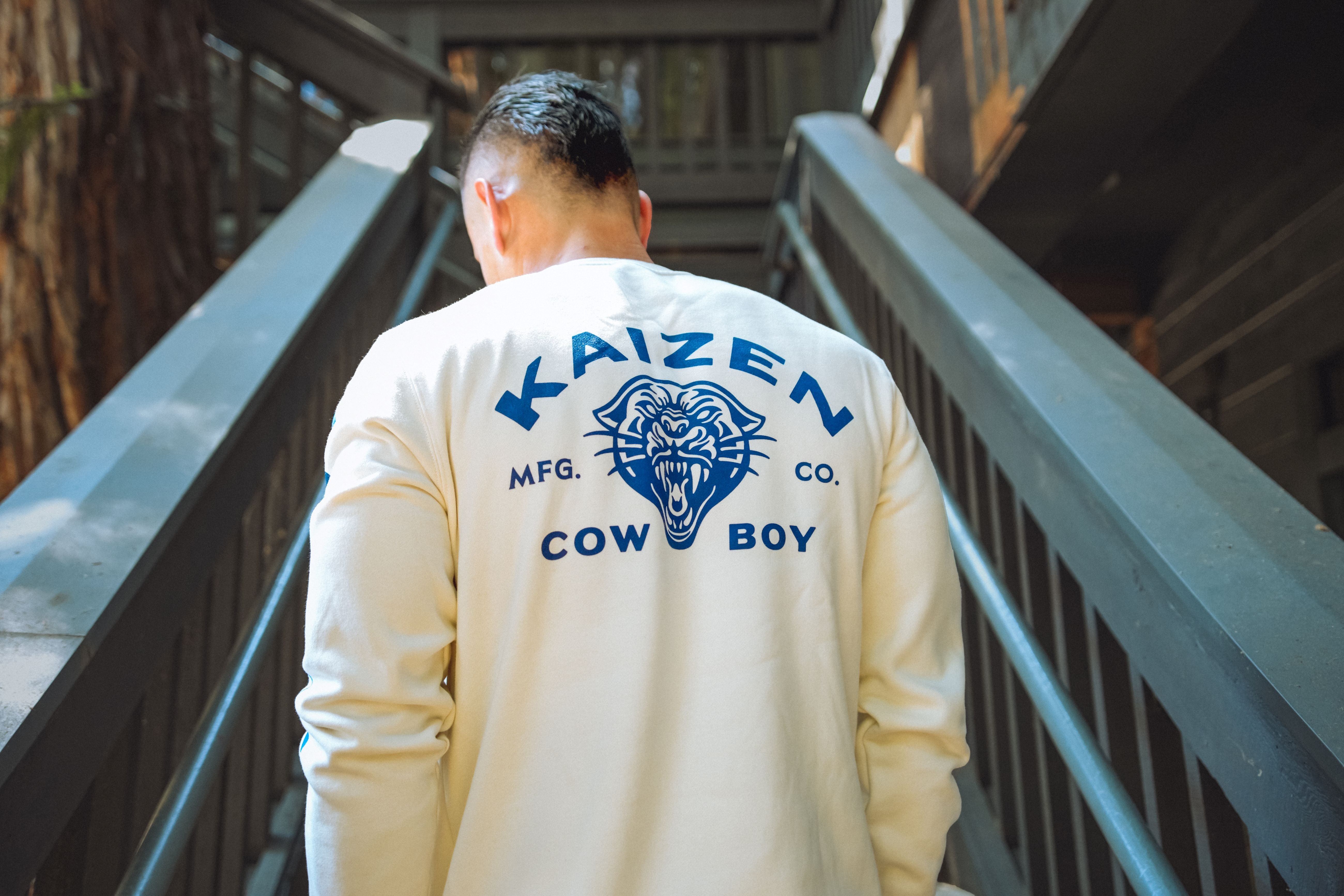 Kaizen Panther Crewneck CREAM