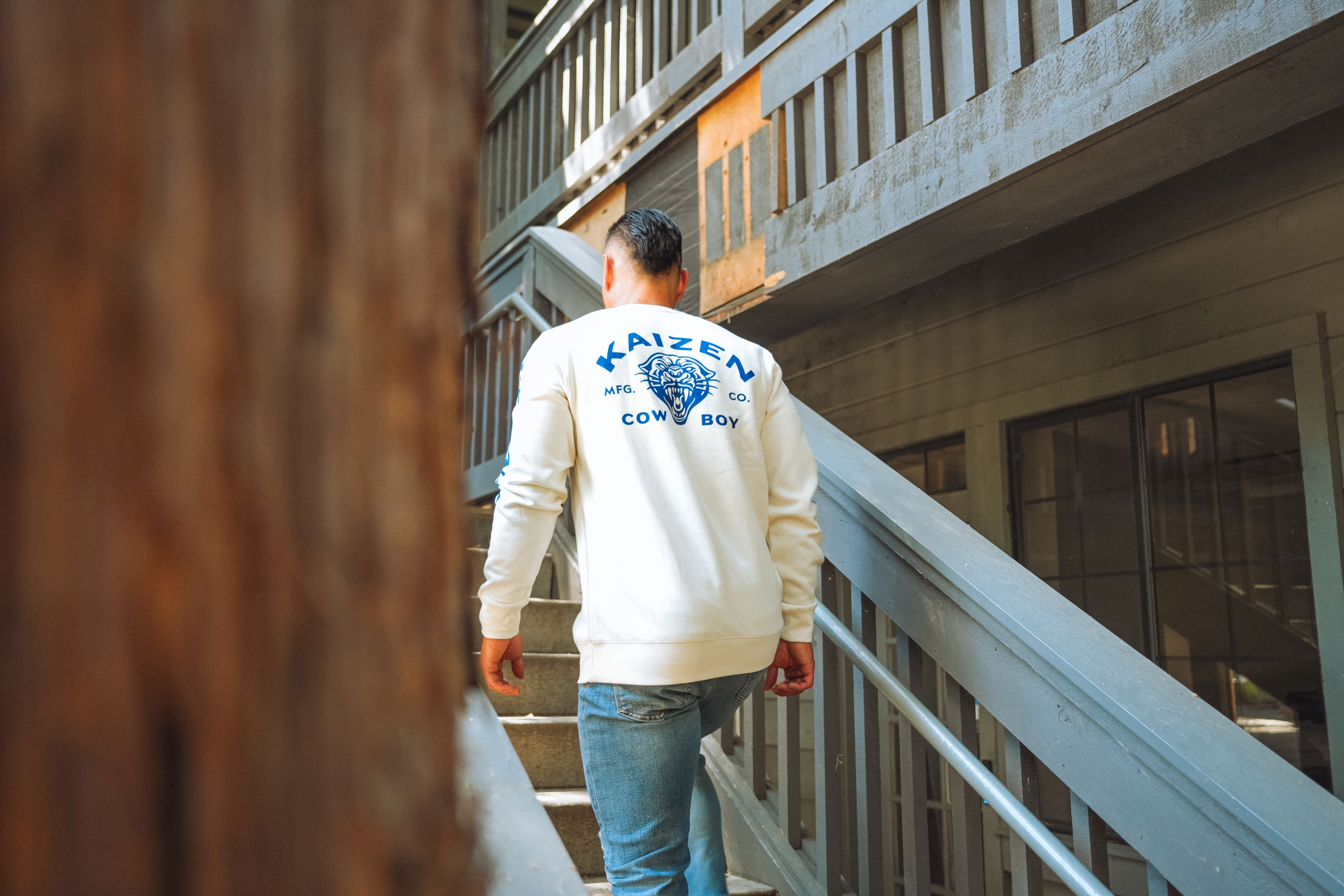 Kaizen Panther Crewneck CREAM